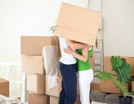 Westminster relocation specialists preparing for a smooth moving day
